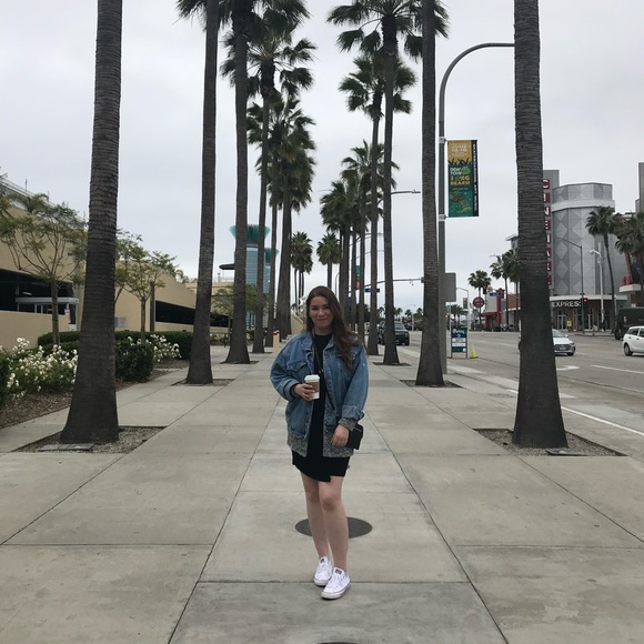 Vintage Oversized Distressed Denim Jacket - Picture 8 of 8